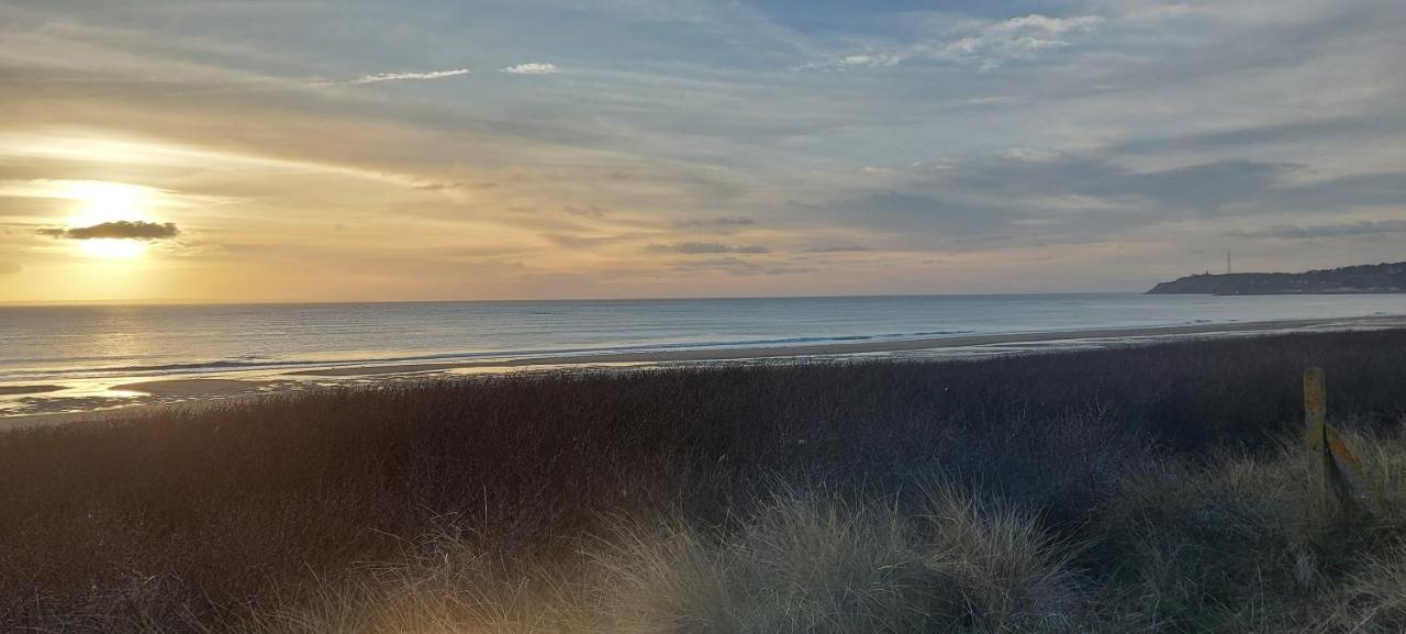 Le Balcon De Jersey - Face A La Mer Saint-Jean-de-la-Rivière Екстериор снимка